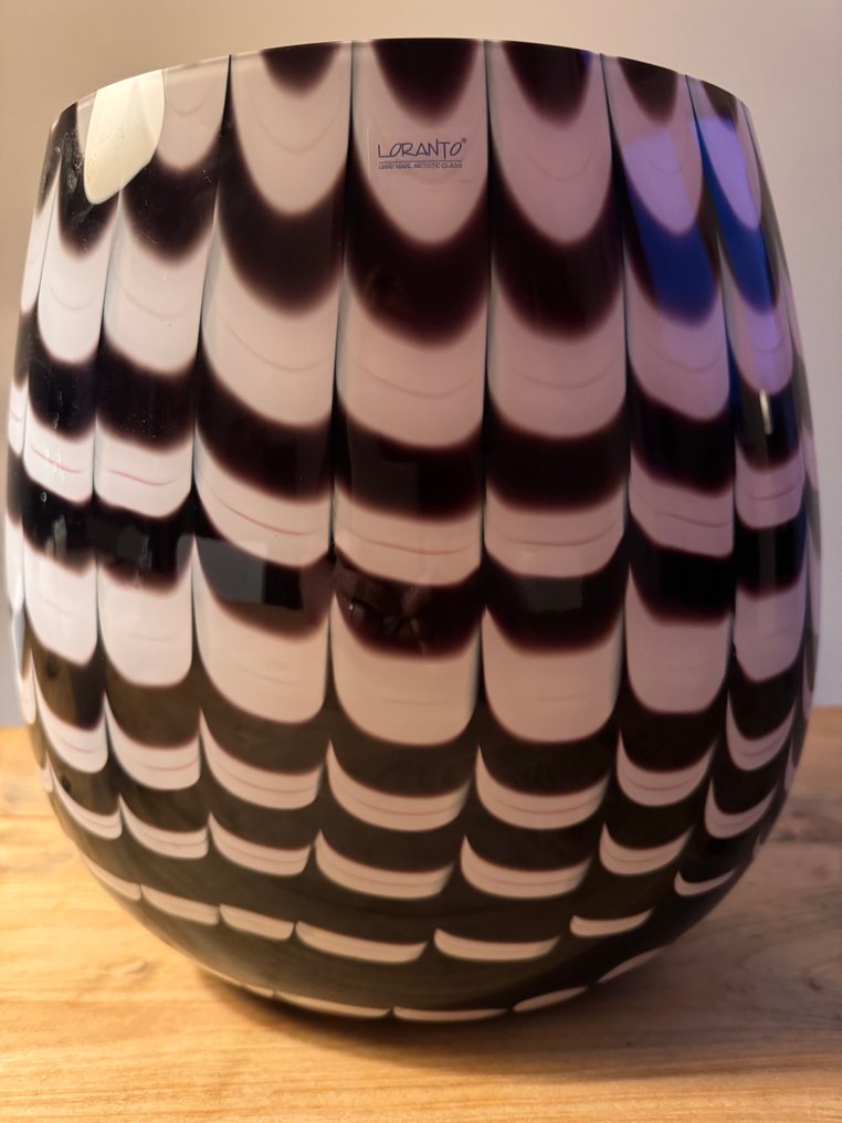 Loranto - Vaas  - Glas - Glas object geblazen #1.0