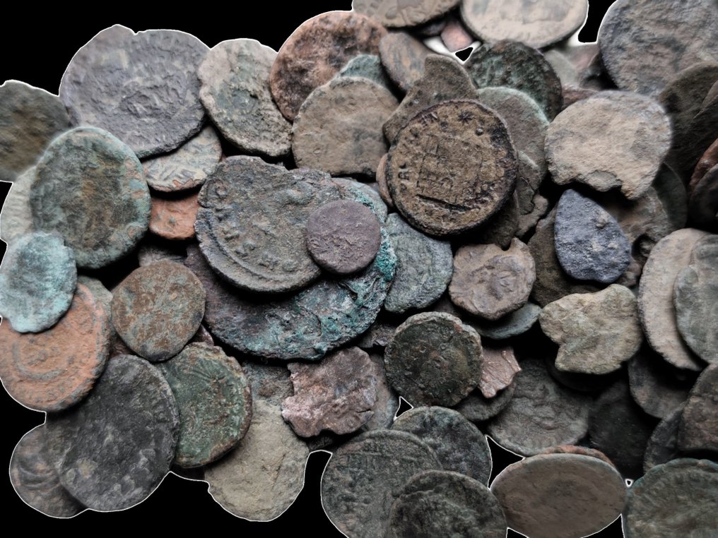Ρωμαϊκή Αυτοκρατορία Lot of 200 Æ coins (3/4th-5th century AD)  (χωρίς τιμή ασφαλείας) #1.0