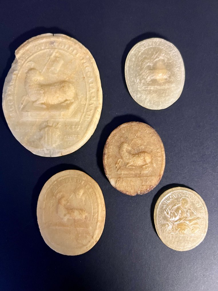  Reliquiar (5) - Wachs - 1800-1850 - Ensemble d’Agnus Dei  #1.0