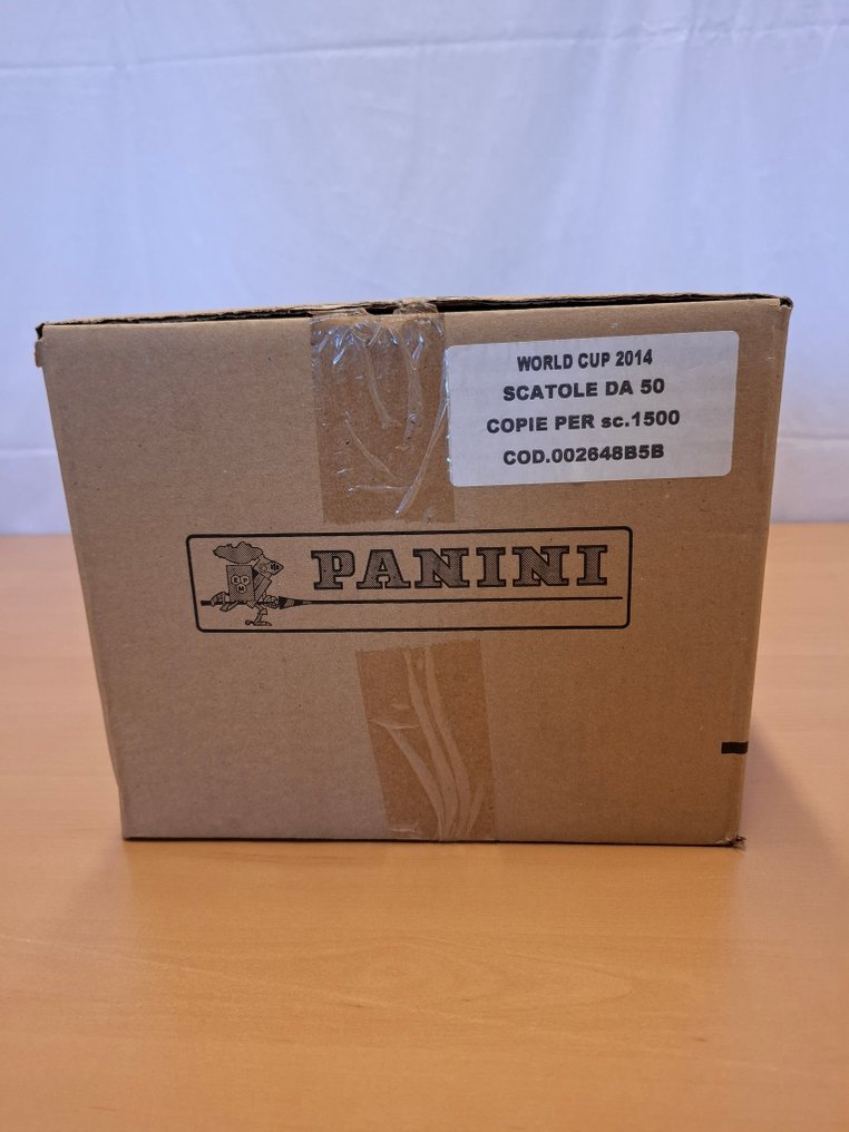 Panini World Cup Brasil 2014 - Messi/Ronaldo/Etc - Case with 30(!) Sealed box - Excelent (EX) #3.2