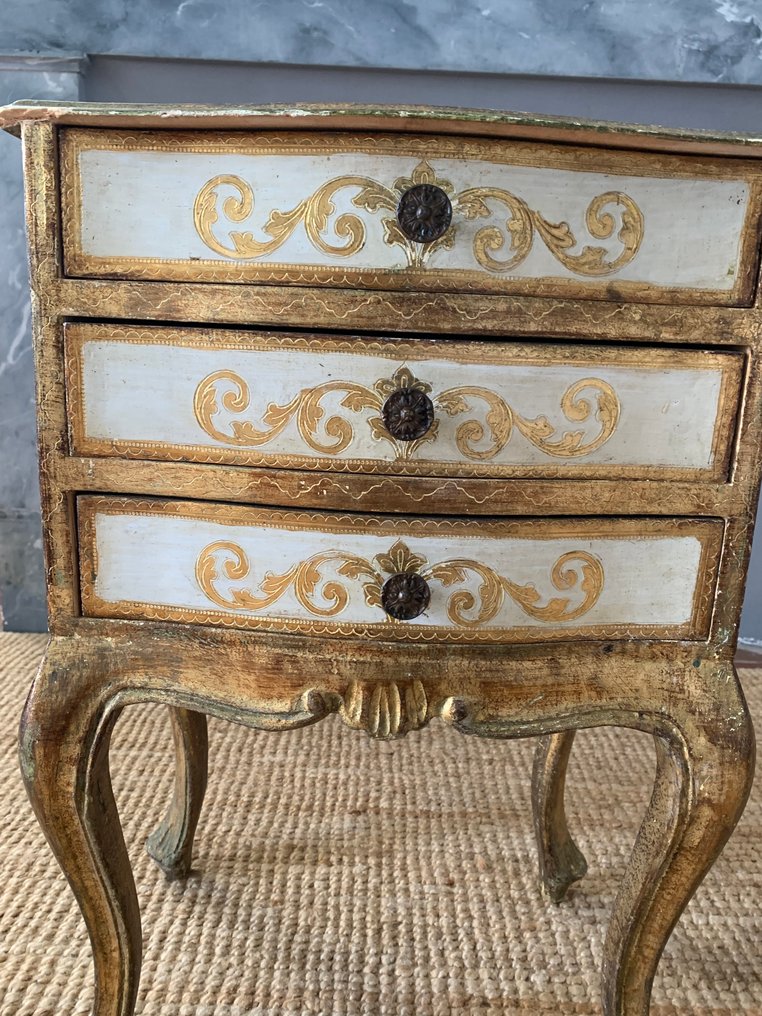 Skab - Træ - To florentinske stilskabe #1.0