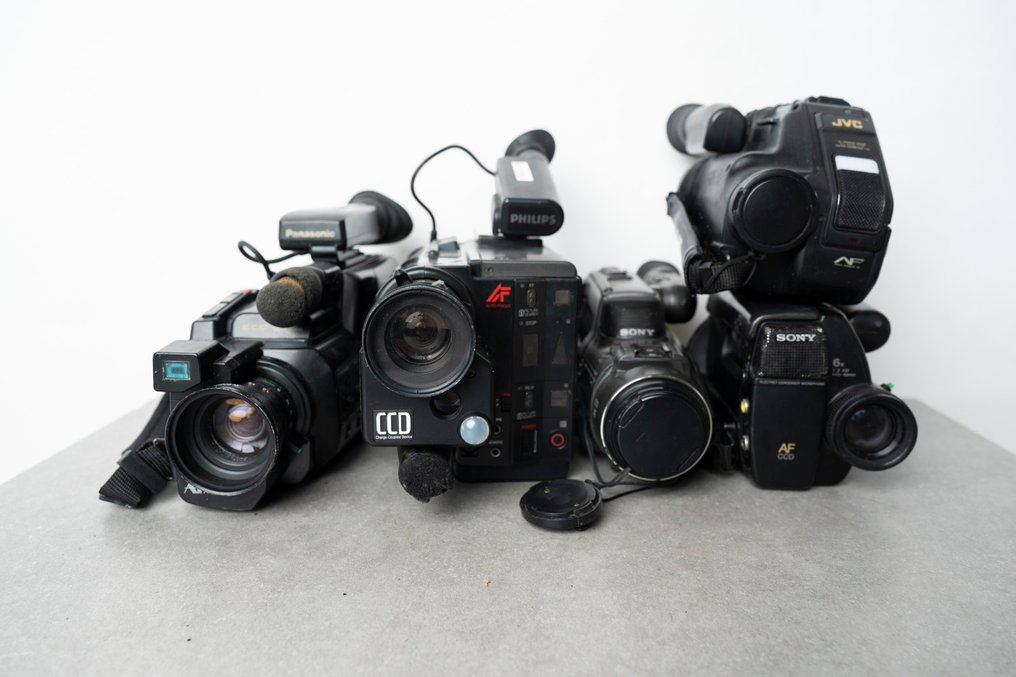 Sony CCD-FX270E // AF-CCD // Panasonic MC10 // Philips VKR6830 // JVC GR-AX7 Κάμερα S-VHS-C, Κάμερα Video8 #4.3