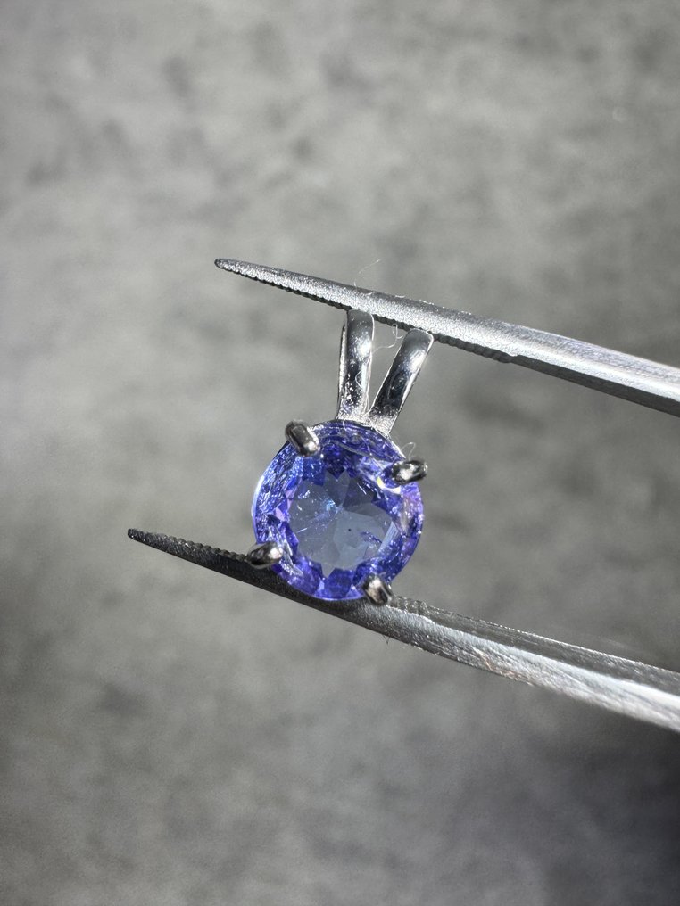 Περαμάν από φυσική τανζανίτη + Ασήμι 925 + αλυσίδα. 21,88ct Κοσμήματα- 4.38 g - (1) #2.1