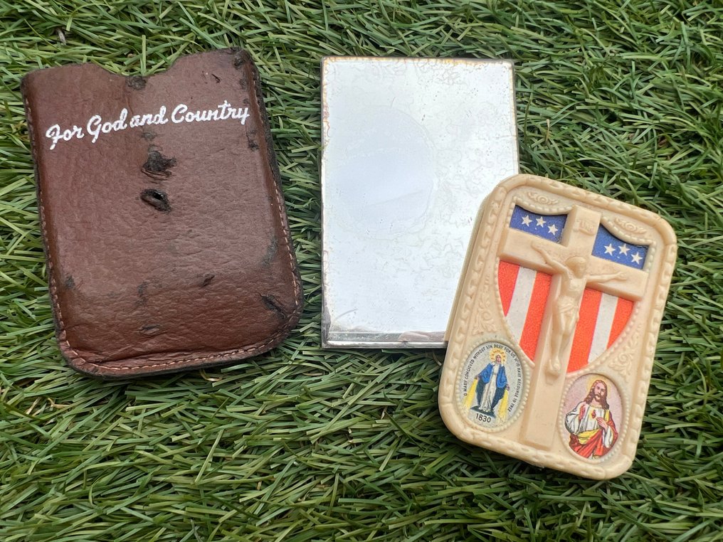 WW2 αμερικανικό θρησκευτικό διακριτικό τσέπης ''Για το Θεό και την Πατρίδα'' με πεδίο σταυρό σε θήκη - Στρατιωτικός εξοπλισμός - 1943 #1.0
