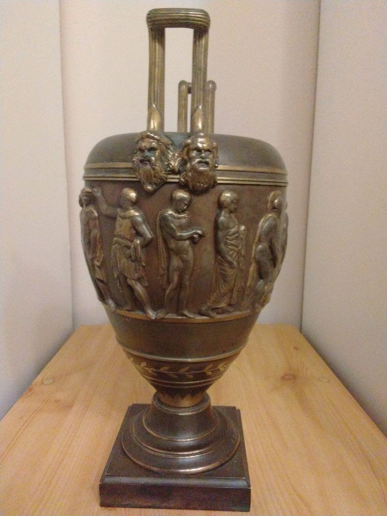 Ferdinand Barbedienne - Double handed vase - Patinated bronze #4.3