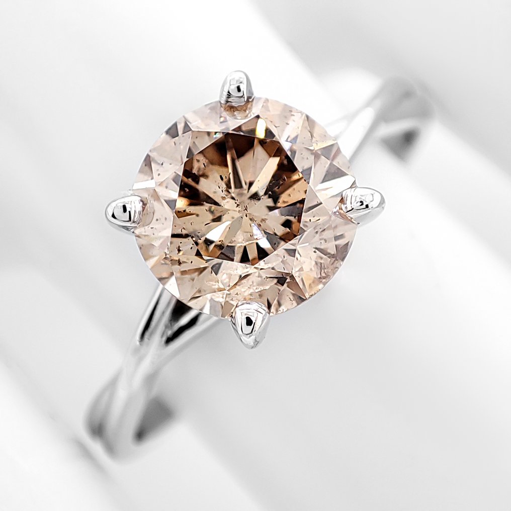 No reserve price - Ring - 14 kt. White gold - 1.79ct. tw. Diamond (Natural coloured) - IGI Certificate #1.0