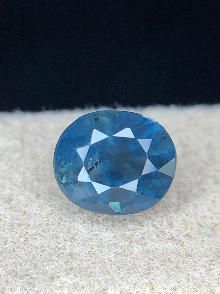 χωρίς τιμή ασφαλείας - 1 pcs Μπλε Ζαφείρι - 1.26 ct - Διεθνής Ένωση Έγχρωμων Πολύτιμων Λίθων (ICA GemLab) - Όμορφο μπλε κομμάτι #1.0