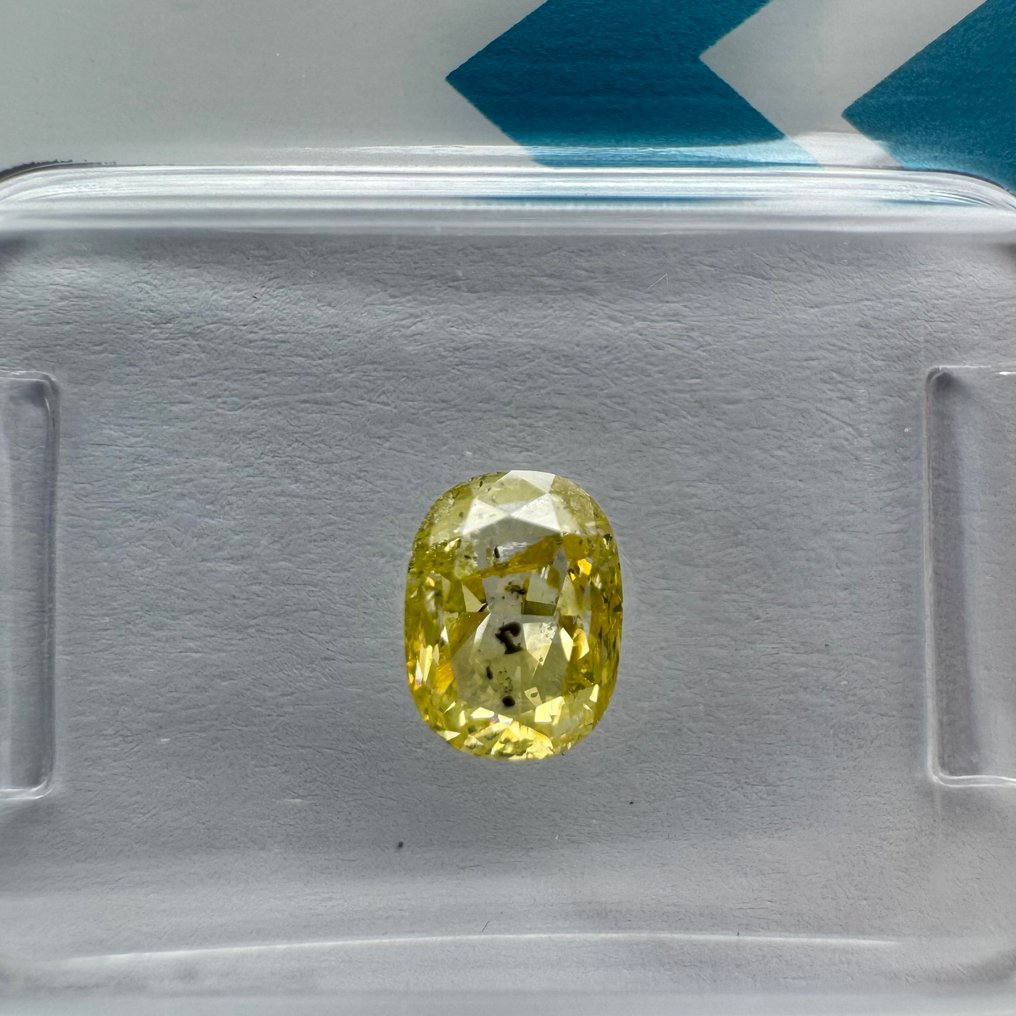 没有保留价 - 1 pcs 钻石  (天然色彩的)  - 0.75 ct - 枕形 - Fancy vivid 黄色 - I2 内含二级 - 国际宝石研究院（IGI） #1.0