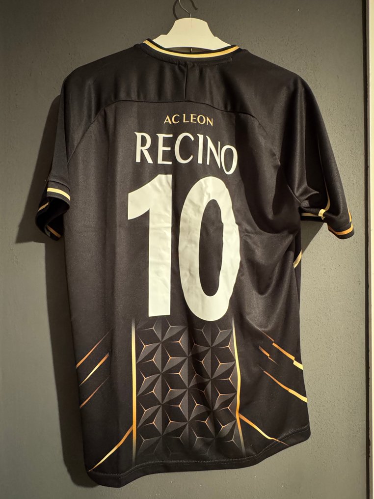 AC Leon - 義大利甲組足球聯賽 - Giorgio Recino - 2025 - 足球運動衫, 運動制服, 賽事紀念品 #1.0