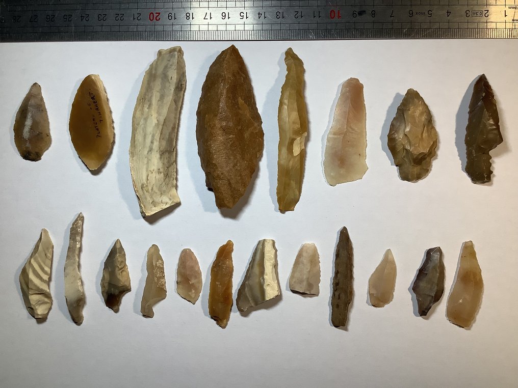 新石器時代 20塊燧石 勞動工具 - 7 cm  (沒有保留價) #1.0