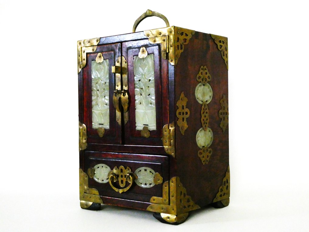 Handvervaardigd - Κουτί κοσμημάτων - Όμορφο κινέζικο ξύλινο κουτί κοσμημάτων με 4 συρτάρια και μπρούτζινα εξαρτήματα. - Ξύλο, Ορείχαλκος, Jade Satijn - Κουτί κοσμημάτων #2.1