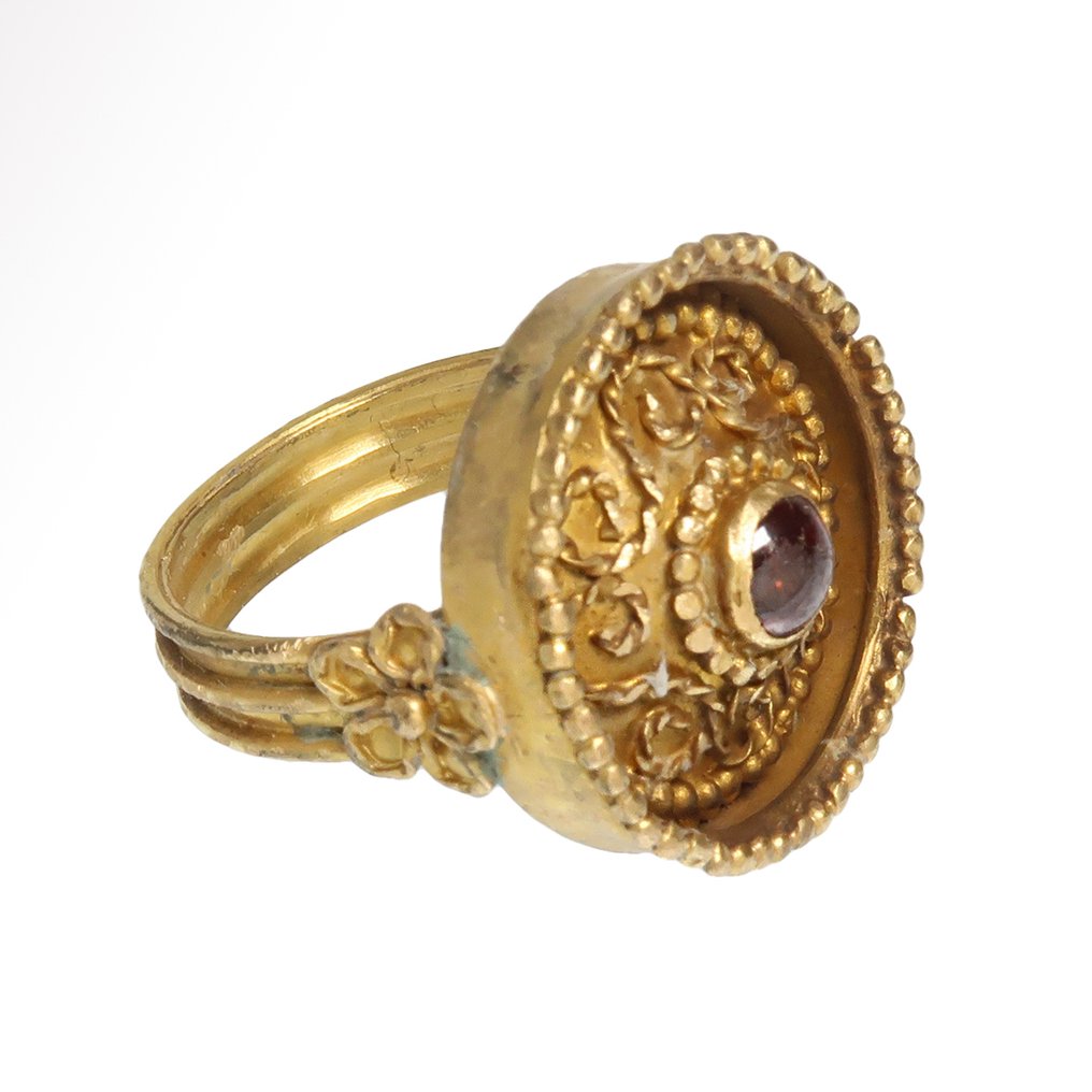 Replica of an Ancient Roman Gold, Garnet Filigree Ring with Daisies #1.0