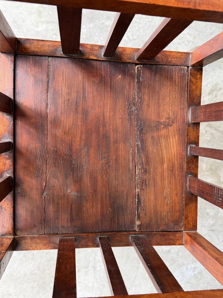 边桌 - 木 - 杂志架小桌子 #4.3