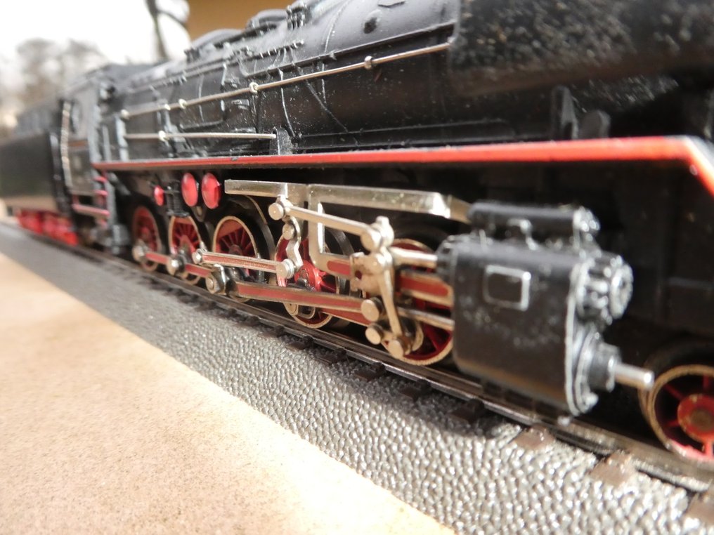 Märklin H0 - 3047 - 連煤水車的蒸汽火車 (1) - 重型货运列车蒸汽机车 BR 44，Telex - DB #1.0