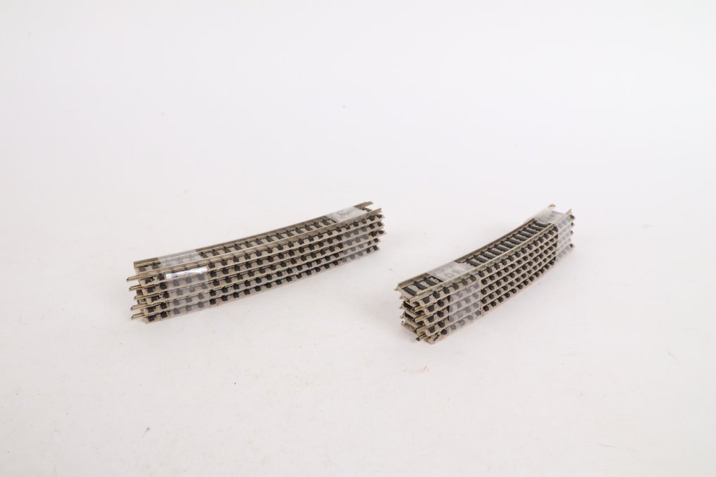 Fleischmann N - 9100-serie - Model train tracks (54) - Various types of curved Piccolo rails #2.1