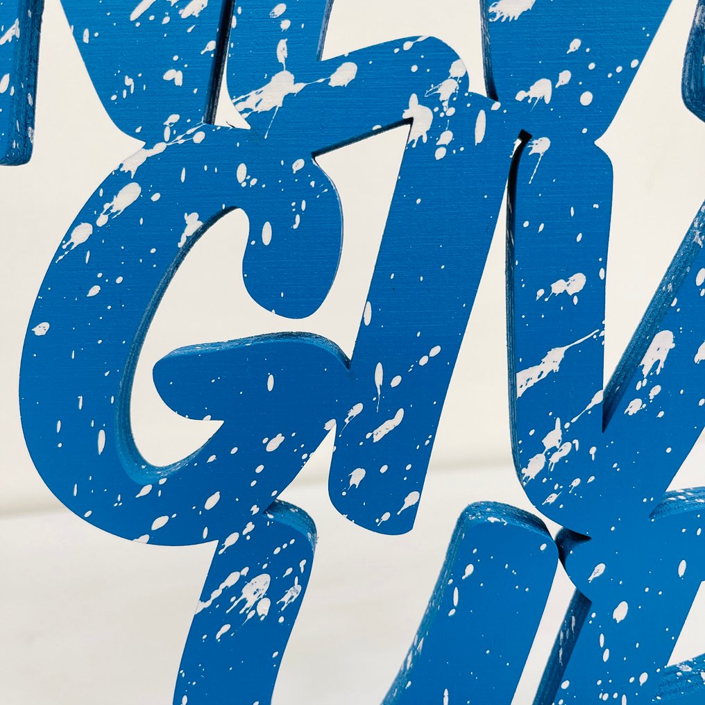 AIIROH - Wood Sculpture - Never Give Up #4.3