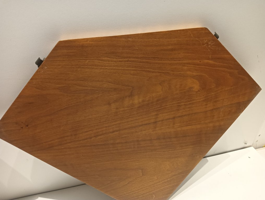 String - Kajsa and Nisse Strinning - Στήλη επιτοίχιων ραφιών - Ξύλο, Μέταλλο #4.3