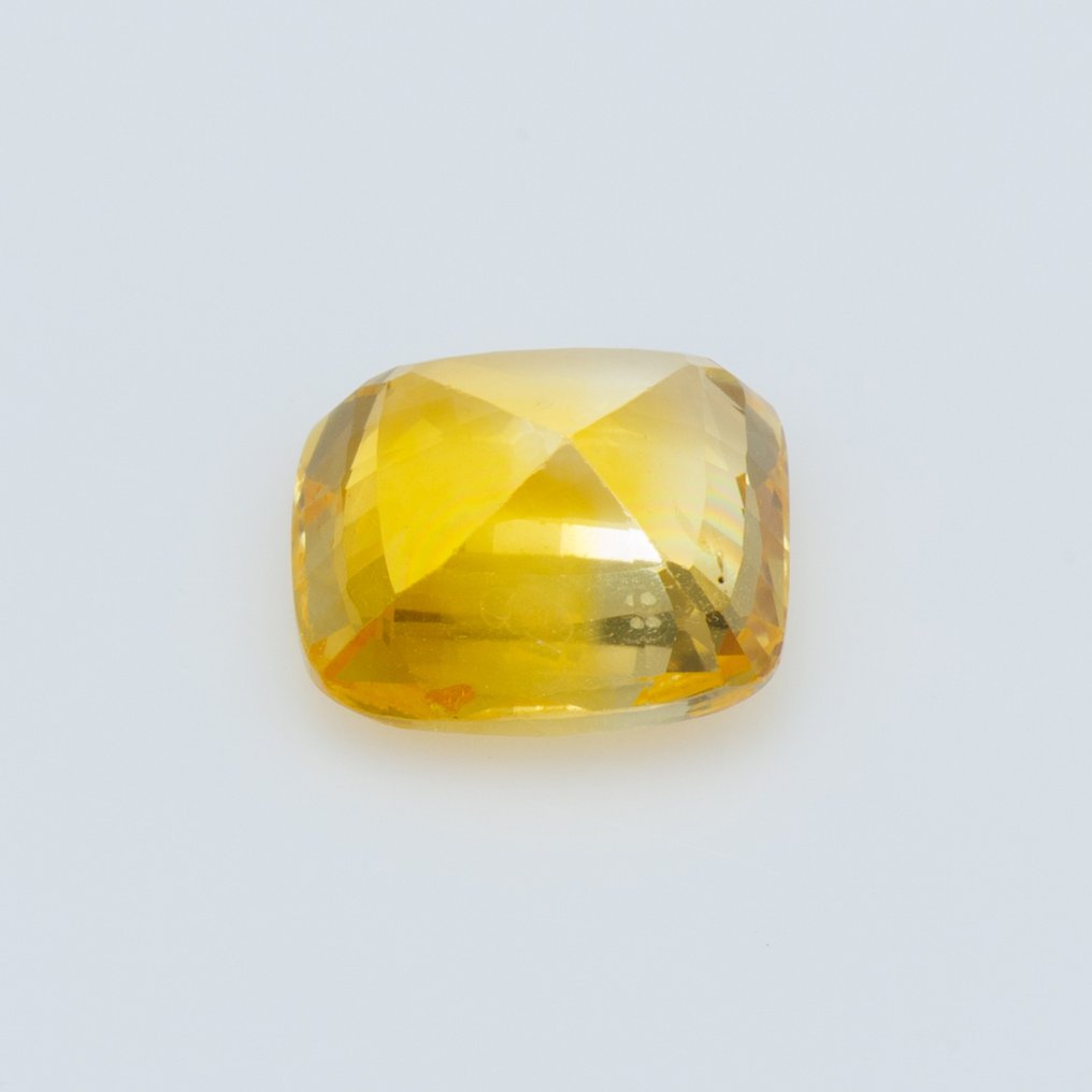 Nincs minimálár Sárga Zafír - 1.60 ct - Nemzetközi Gemmológiai Intézet (IGI) - Vivid Yellow #3.2