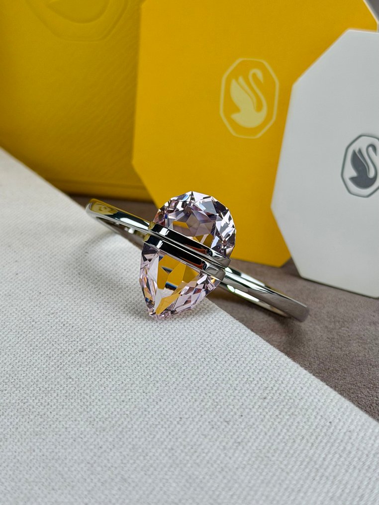 Swarovski - Figurine - Bangle Lucent Collection - Crystal #4.3