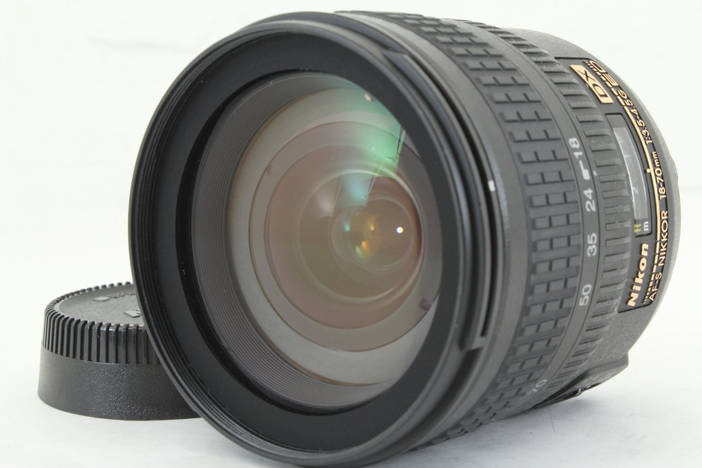 Nikon DX AF-S Nikkor 18-70mm F/3.5-4.5G ED Objectif d’appareil photo #1.0