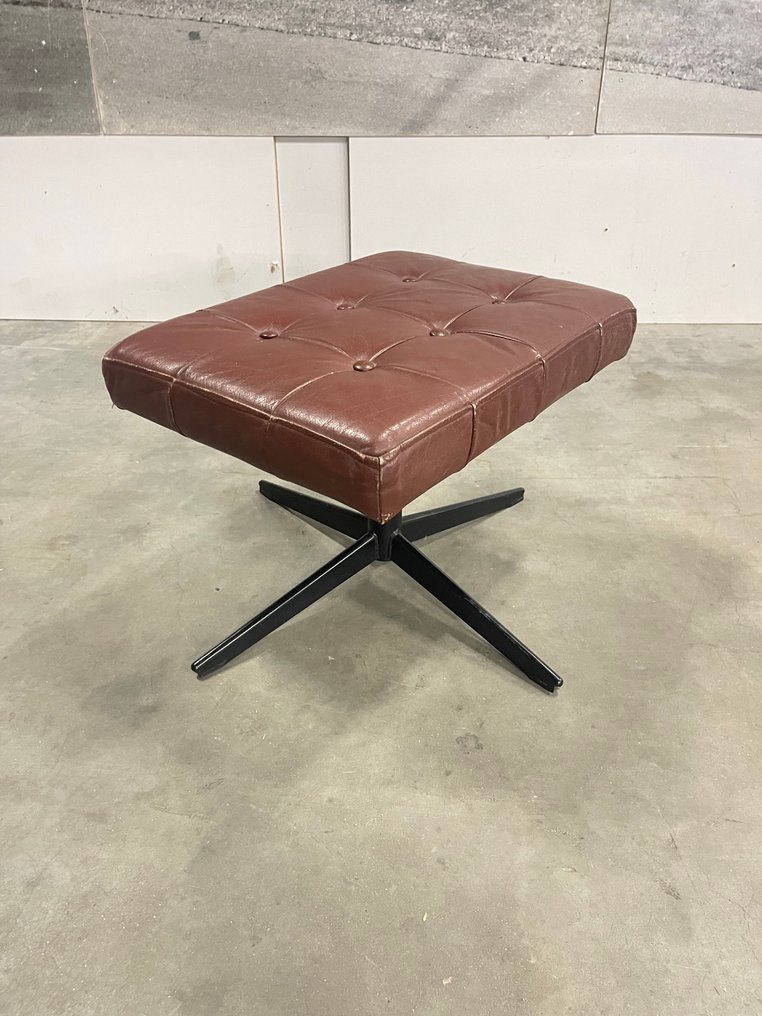 Pall - Läder, Metall - Danish Design #3.2