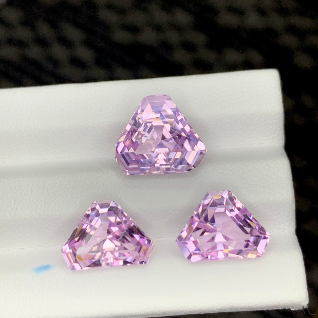 Zonder minimumprijs - 3 pcs Roze Kunziet - 17.63 ct - Gem Report Antwerp (GRA) - Natuurlijk Kunziet Set #4.3