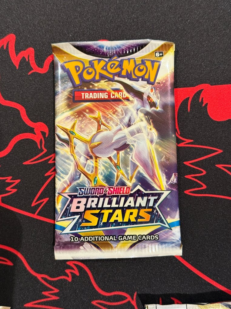 Pokémon - 9 Booster pack - 9 booster packs van de sword and shield series - Sword & Shield - Brilliant Stars, Vivid Voltage, Silver Tempest, Battle Styles #1.0