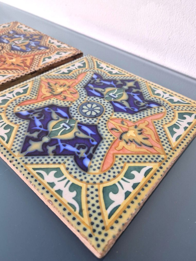Art Nouveau Tile (2) - Onda - Art Nouveau - 1900-1910 - Colorful tiles  #1.0