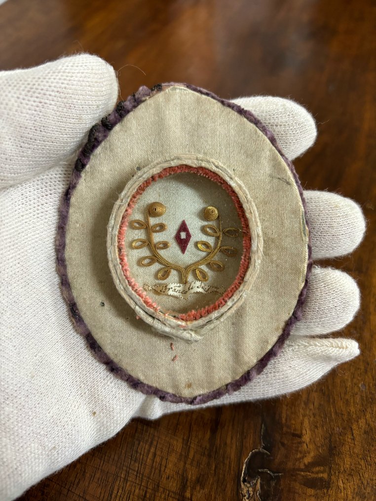  Pyhäinjäännöslipas - Paperi, Kangas - 1800-1850 - Pyhä Franciscus Salesin  #1.0