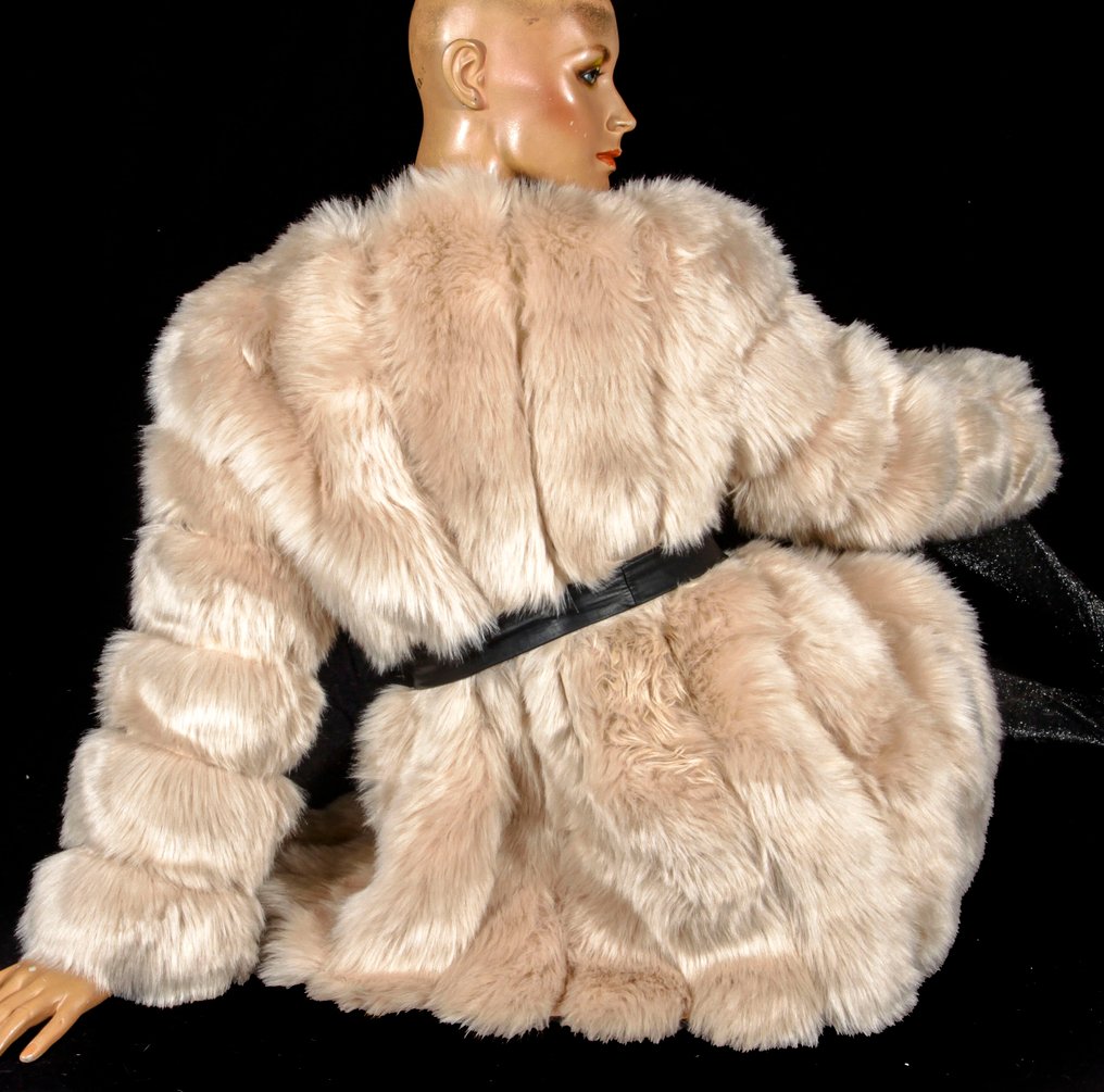 Artisan Furrier - Jacket #3.2