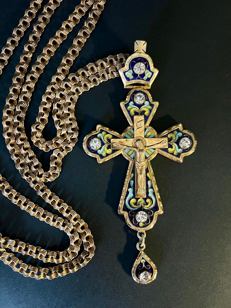 Μπρούντζος - Κολιέ με μενταγιόν - Εμαγιέ σταυροειδές μενταγιόν. #1.0