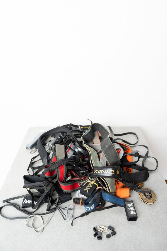 Sony, Minolta, Hama and others camera straps and parts Analogue camera #1.0