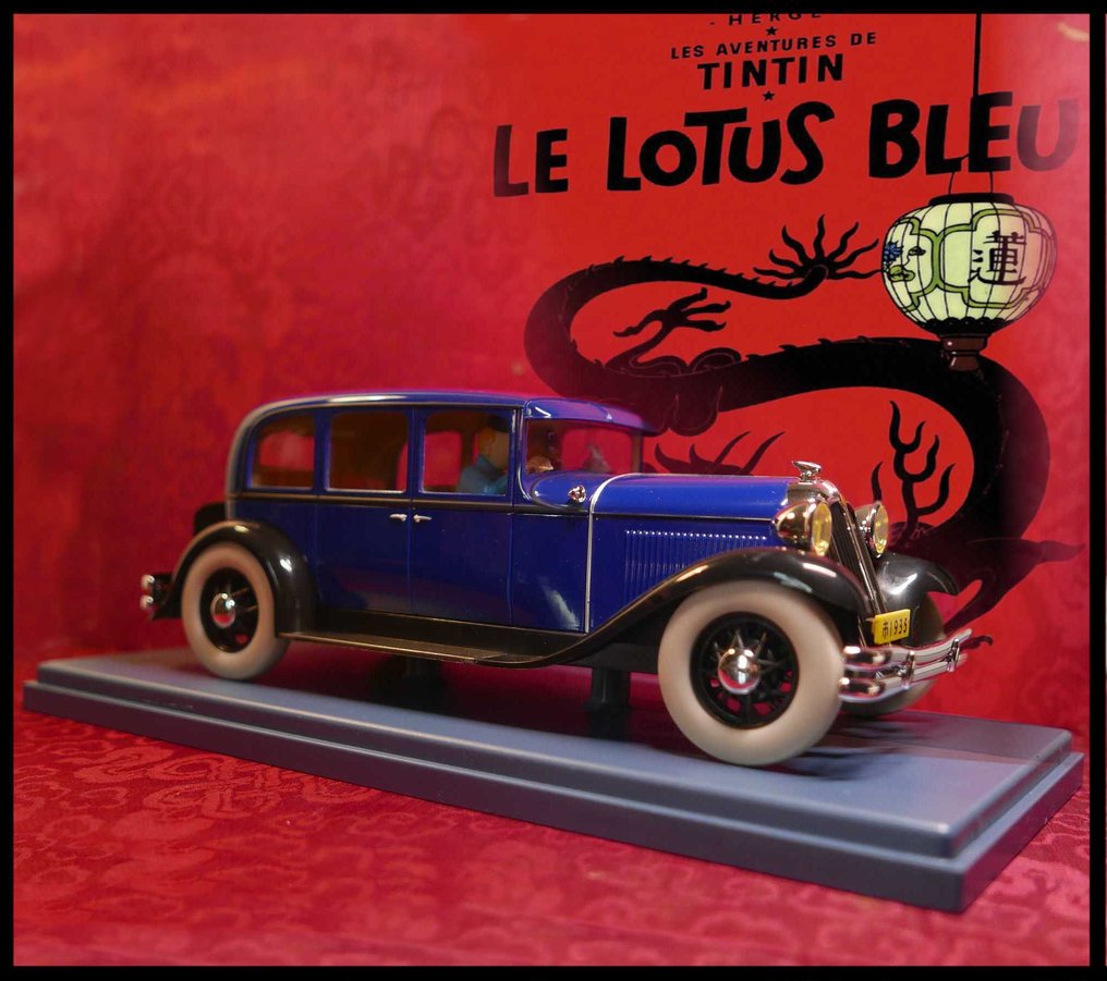 Moulinsart / Hachette - Tintin - Album : ''Le Lotus Bleu'' - La Chrysler Imperial Sedan de Luxe (mod.1931) - (MINT / sealed) #1.0