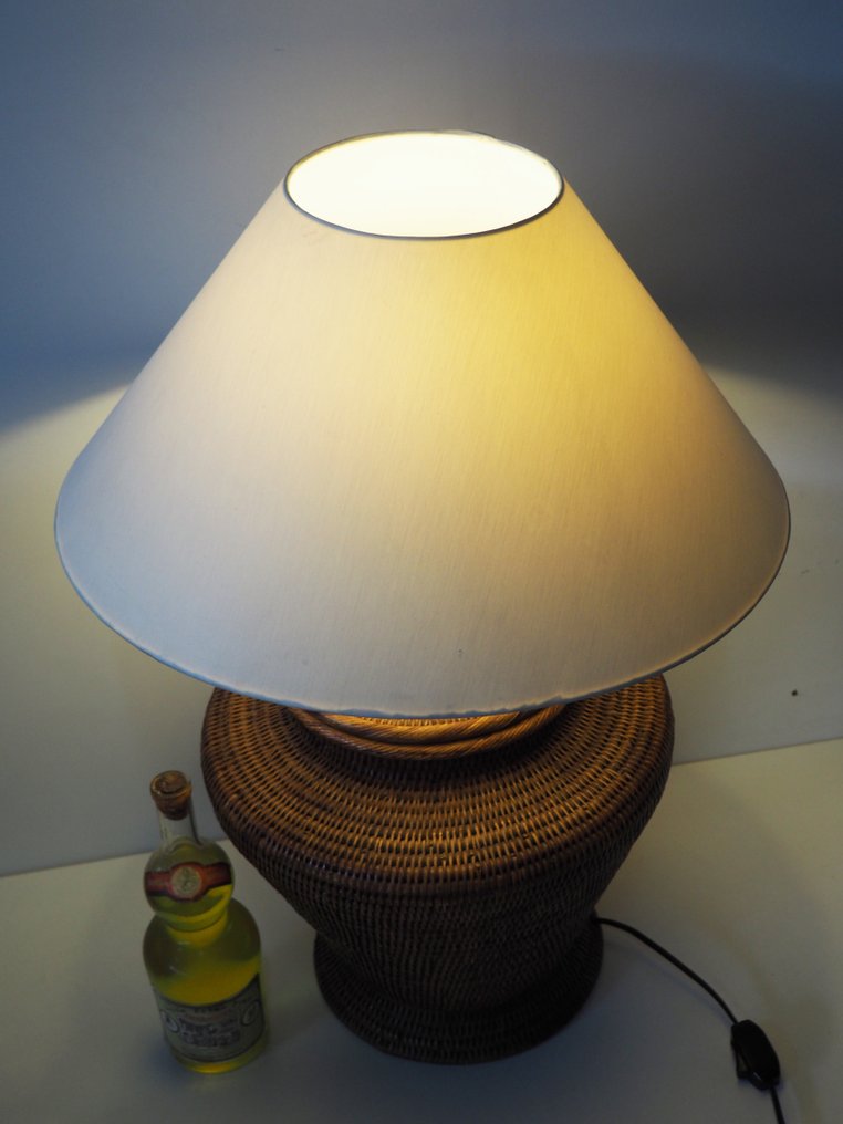 XXL Rattan Table Lamp - 灯具 - . #3.2