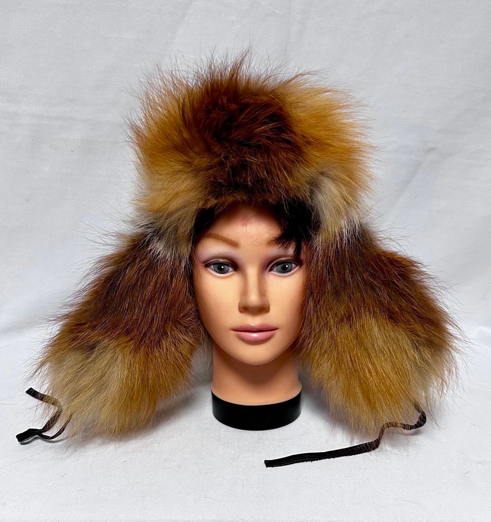 Artisan Furrier - Czapka zimowa (1) - Lis, Skóra #1.0