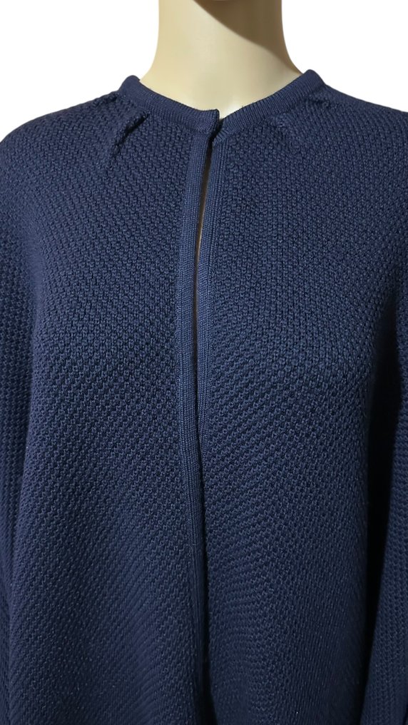 Valentino - No Reserve Price - Capa #3.2