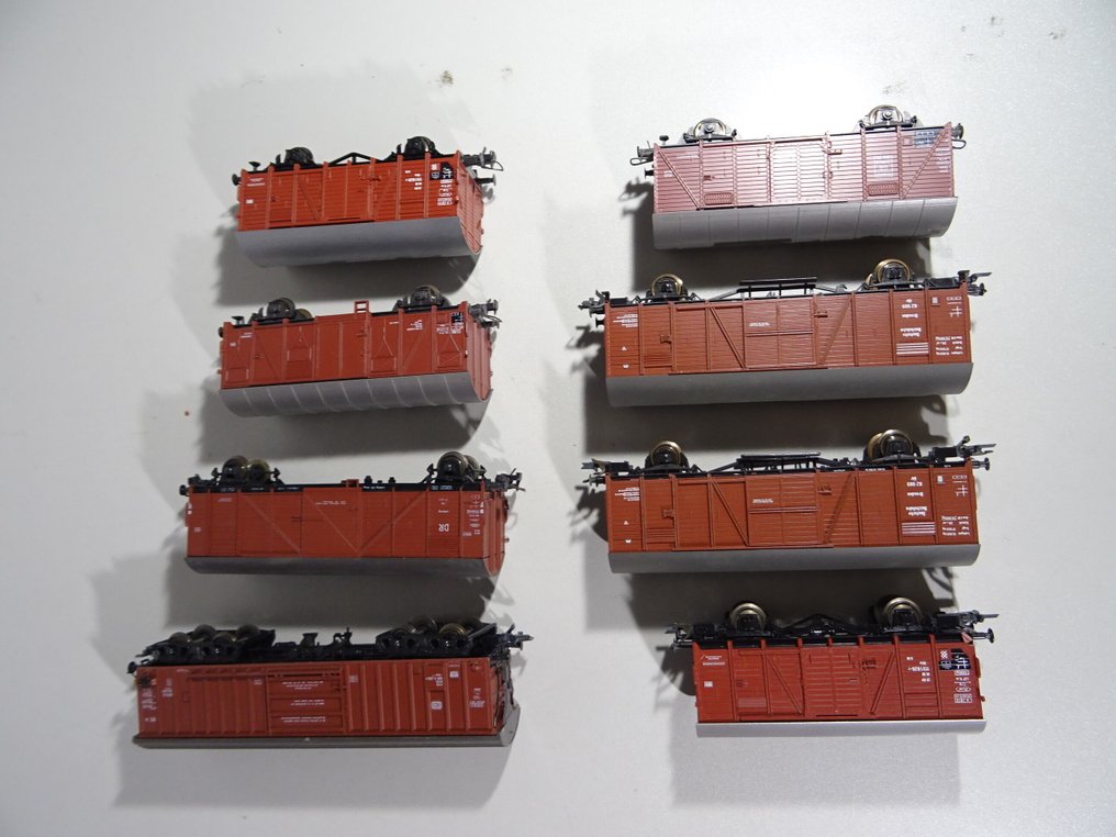 Roco H0 - Carrozza merci di modellini di treni (8) - 8 carri merci marroni diversi - DB #2.1