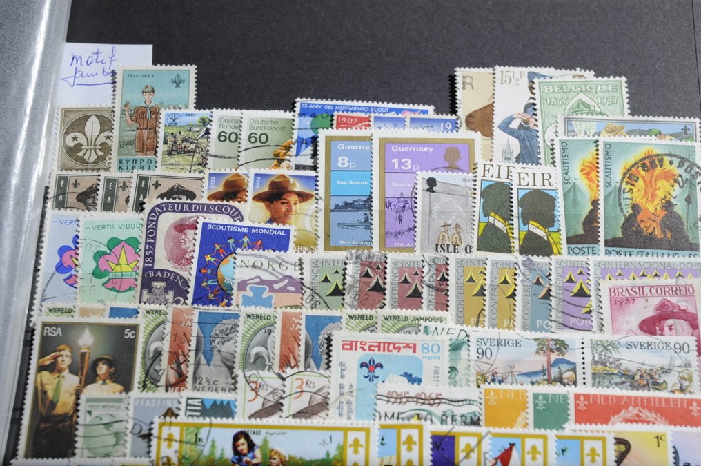 Tematic - Colecție cu, printre altele, teme diverse, serii, blocuri, țări și altele în cărți de inventar (234 #1.0