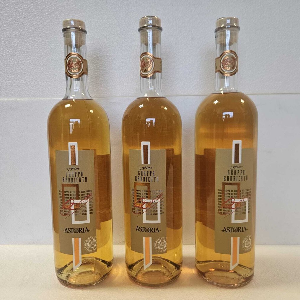 Astoria - Fine Grappa Barriccata - 1.0 Litre - 3 μπουκαλιών #1.0