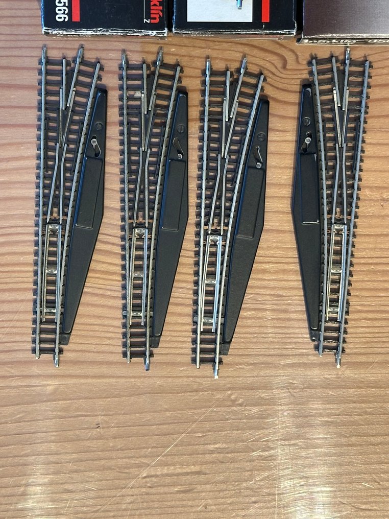 Märklin Z - 8565, 8566 - Binari di modellini di treni (7) - 7x scambi manuali Märklin Z #3.2