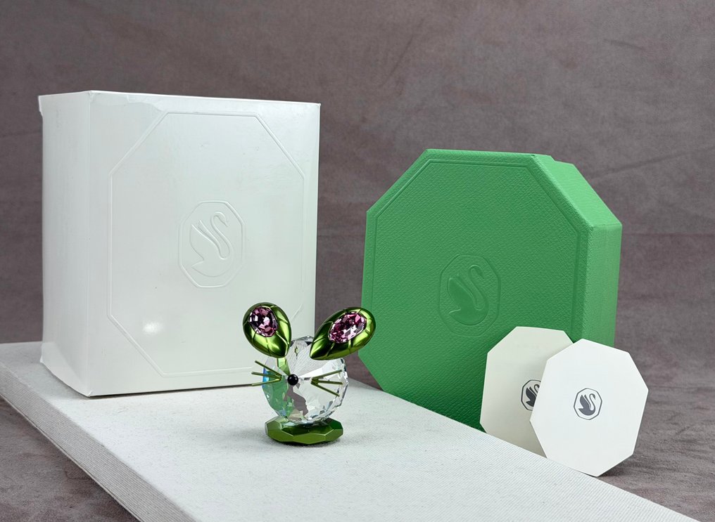 Swarovski - Figurka - Mouse dulcis green, large 5619214 - Box + Certificate - Kryształ #2.1