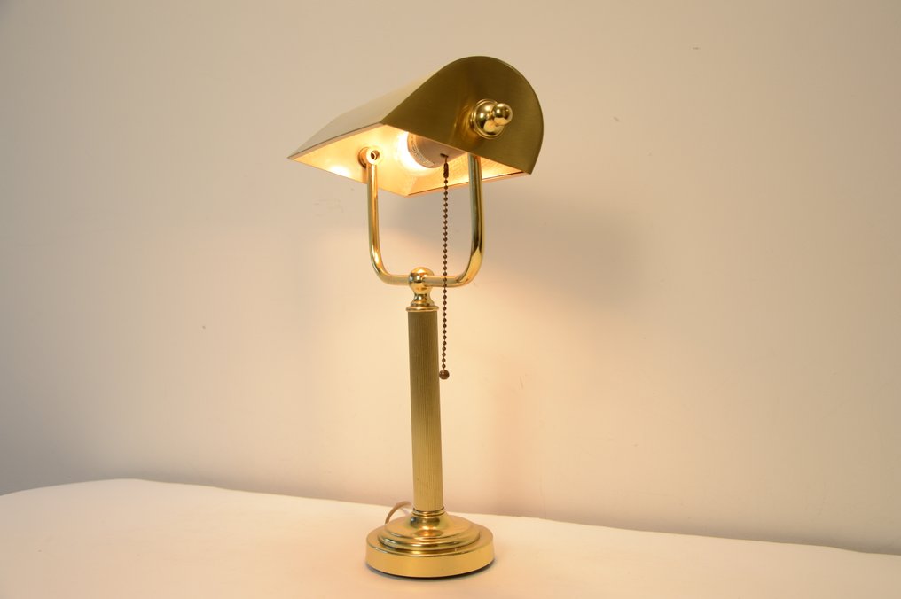 Deknudt - Desk lamp - Classical notary/bankers desklamp - Brass #1.0