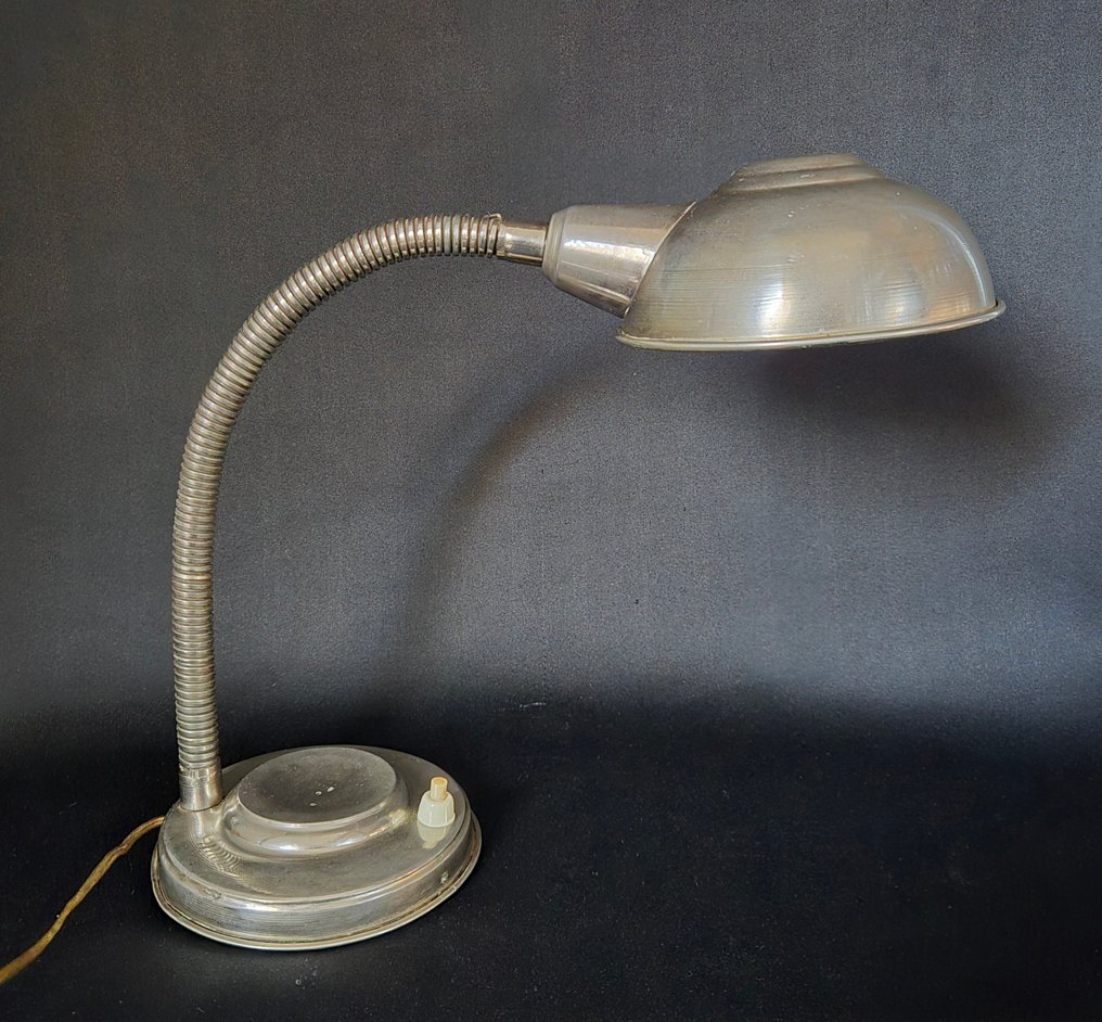 檯燈 - 白合金 - 复古的书桌灯 #1.0