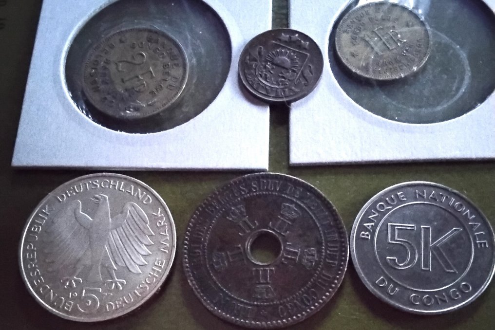 比利时、德国、比利时刚果、刚果、拉脱维亚, 世界. It is issued 13 coins and 1 Britannia medal 'Our 1888; three coins: C.F.Gauss coin (1977, .625), Portugal coin (1947, .65) and DeutscheReichsmark (沒有保留價) #2.1