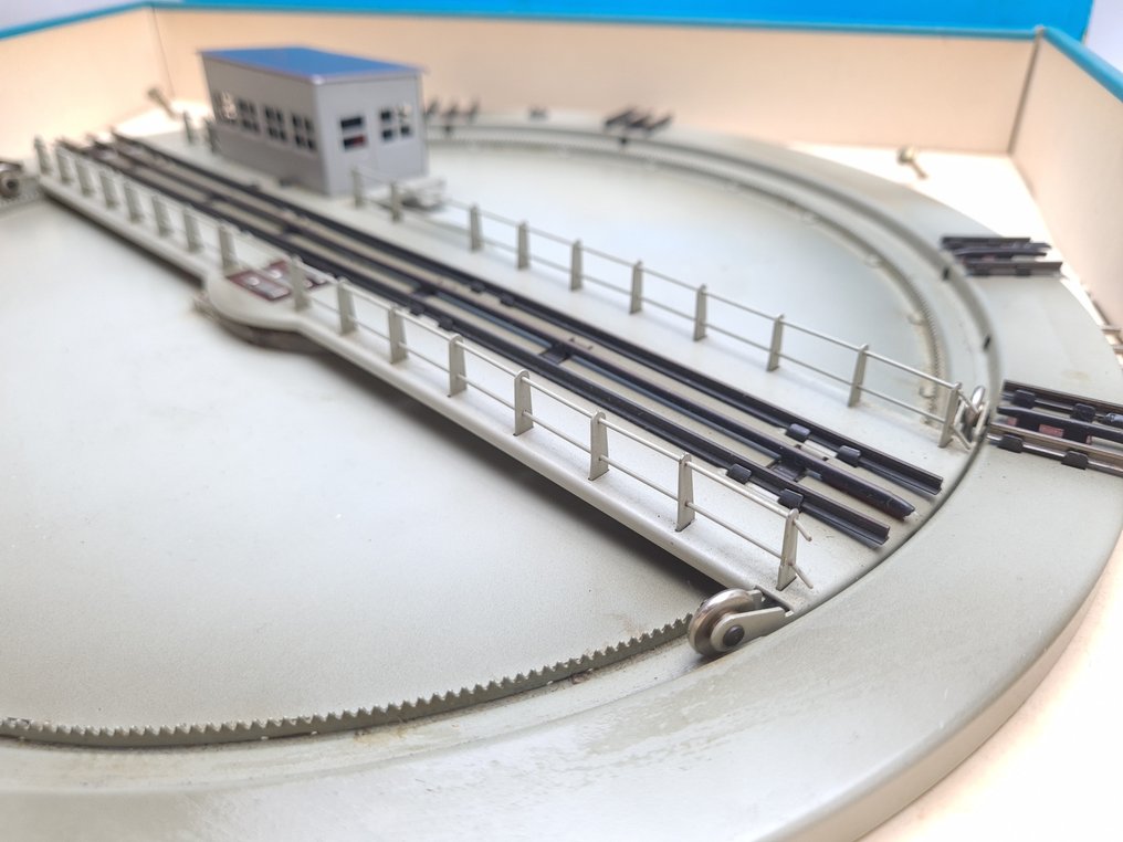 Märklin H0 - 7186 - Model train attachment (1) - Complete turntable with control #4.3