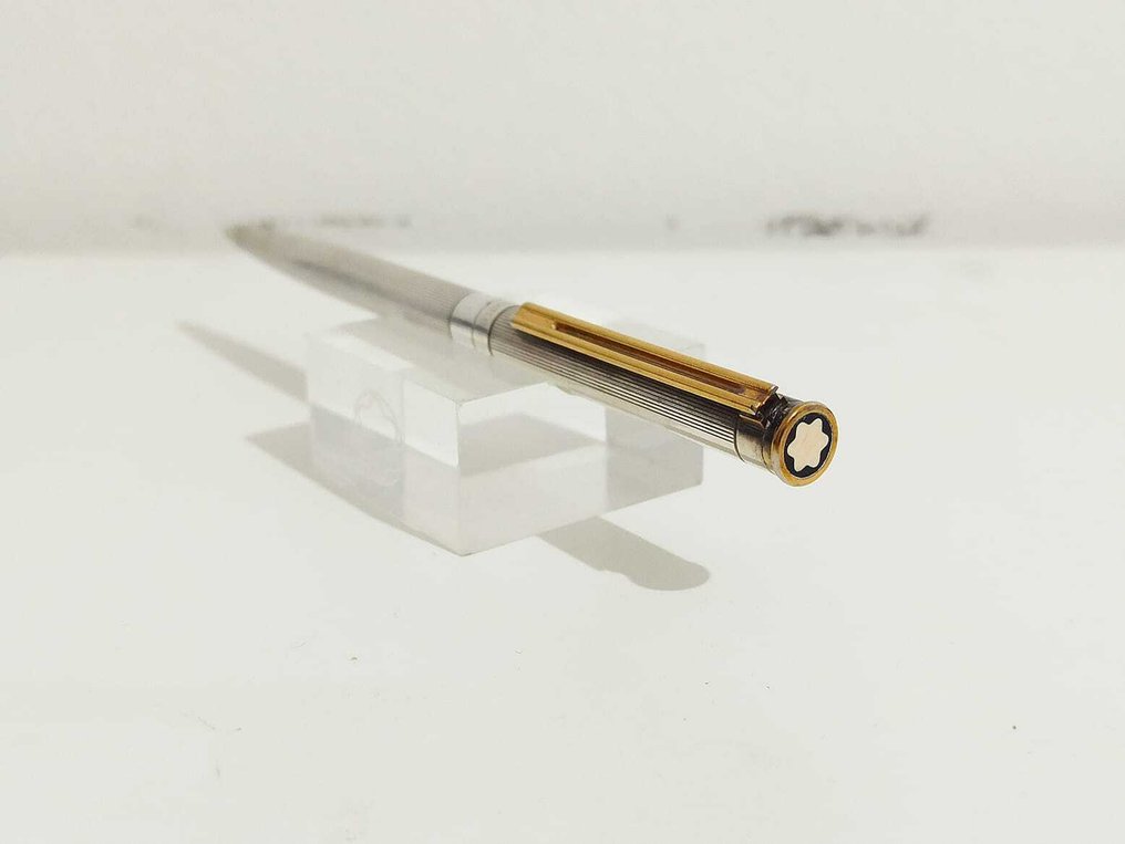 Montblanc - Montblanc *Noblesse n. 18220* penna ballpoint gold/silver plated placcata oro/argento pinestriped - No reserve price - Fountain pen #1.0