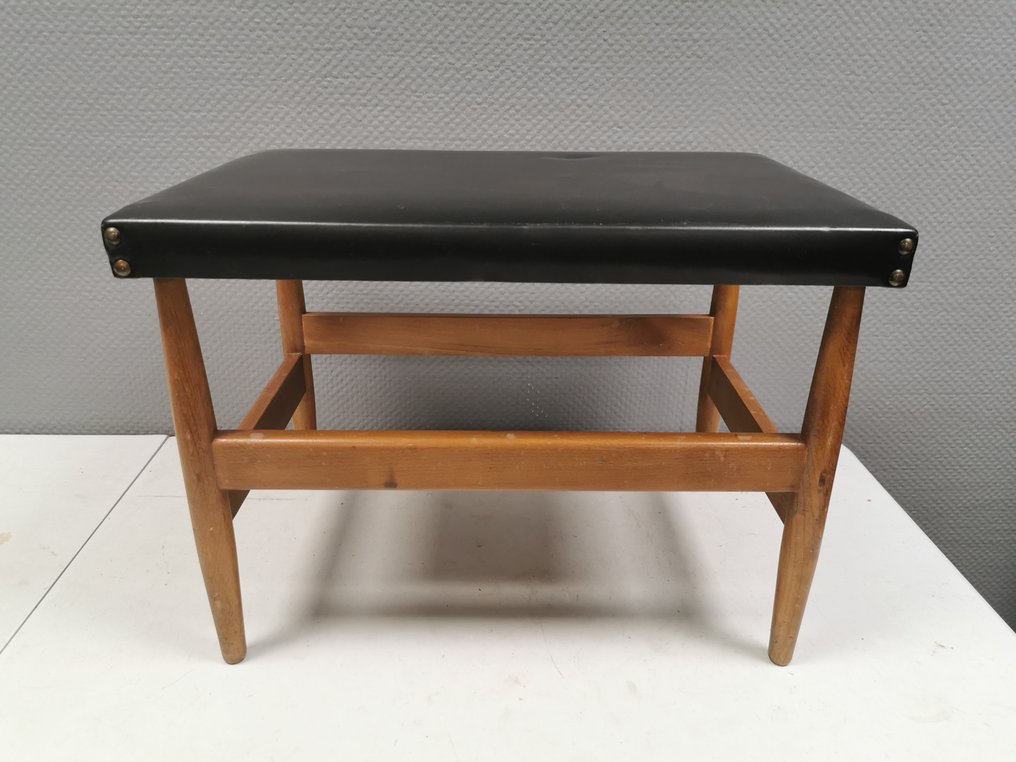 Zsámoly - Fa, Műbőr #2.1