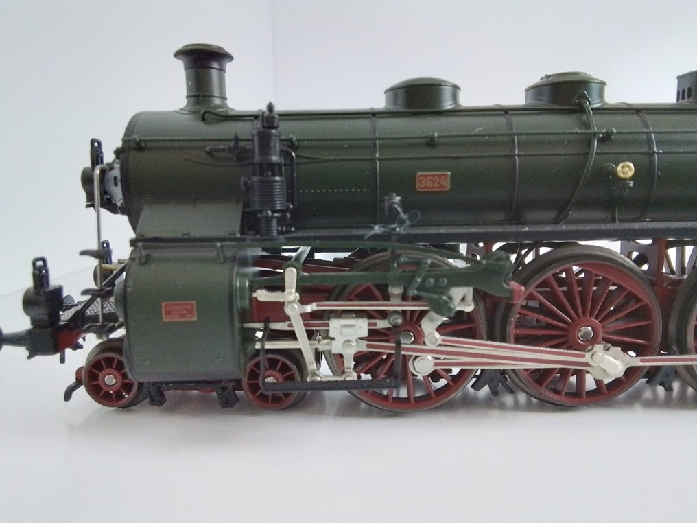 Märklin H0 - 39436 - Locomotiva a vapore con tender (1) - Locomotiva a vapore S 3/6, detta 'Langbenige' - K.Bay.Sts.B #3.2