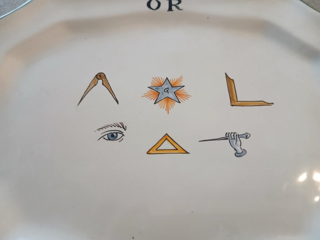 Religious objects - Faience, Handmade Masonic decor plate - 1980-1990 #1.0