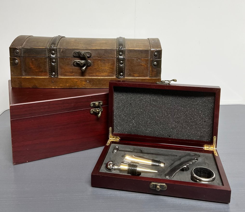 Κουτί (3) - Θερμόμετρο κρασιού / θήκη με 2 ξύλινα τμήματα με δερμάτινη επένδυση / βαλίτσες για κρασιά - Δέρμα, Ξύλο, Μέταλλο - Γκάμα κρασιών #1.0